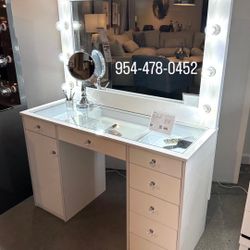 White Led Hollywood Makeup Vanity 