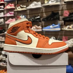 Jordan 1 Mid Orange 7Y