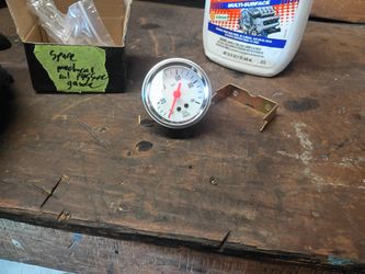 Mechanical Oil Pressure Gauge And Serpentine Belt