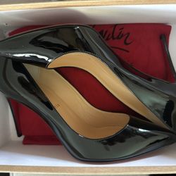 New Christian Louboutin Heels/ Stilettos  (  Women’s Sz EU 40) 