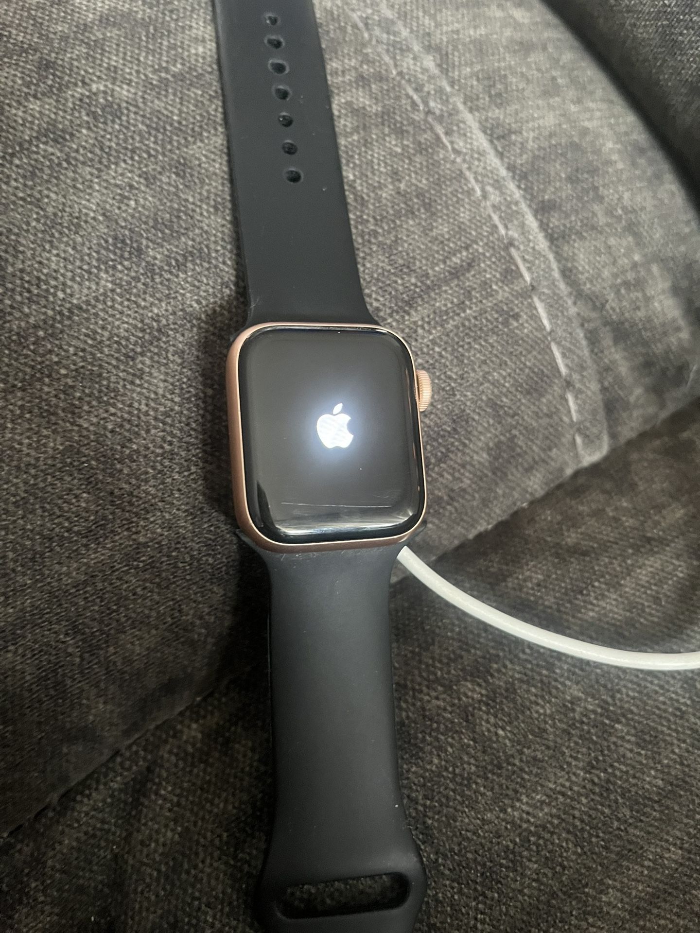 Apple Watch SE