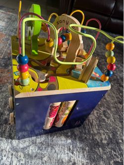 Zany Zoo Toddler activity cube