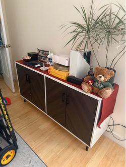 Side board and red runner cloth