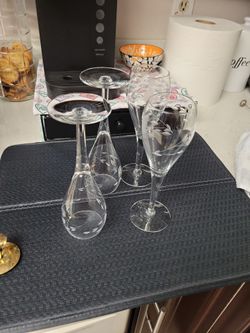 Princes House Crystal  Champaign Wine Glasses 