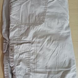 WOMEN'S KHAKIS & CO. BRAND KHAKI COLOR CARGO SHORTS SIZE 12