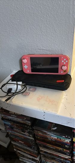 Nintendo Switch Lite Animal Crossing Edition (Coral) - Like New + 2 Free Games