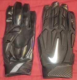 Brand New Nike D-Tack Football Gloves Black Padded Lineman Men Size Extra Large