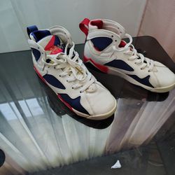 Jordan 6 Olympic Sz 6y $40