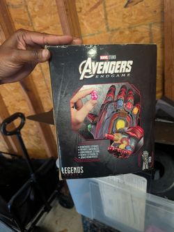 Marvel thanos  infinity glove