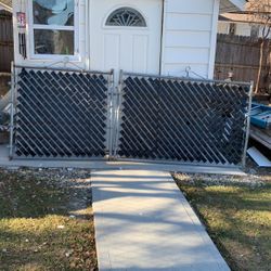 Enteance Gate Complit High 48” Waif 119” Wery Good 100$