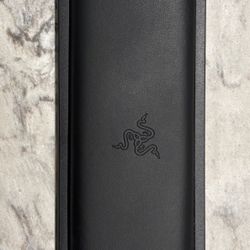 Razer Ergonomic Wrist Rest for Full-Sized Keyboards