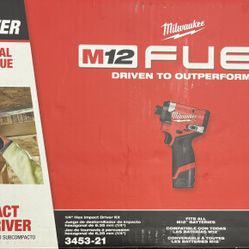  1/4: Hex  Impact Driver  Kit New