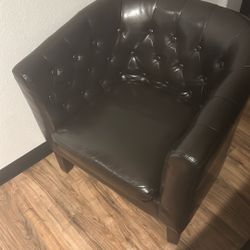 Single Chair 