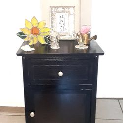 Table With Storage Bleck 18 Wide X25tall/mesa  Con Cajon Negra 18 Ancho X25 Alto