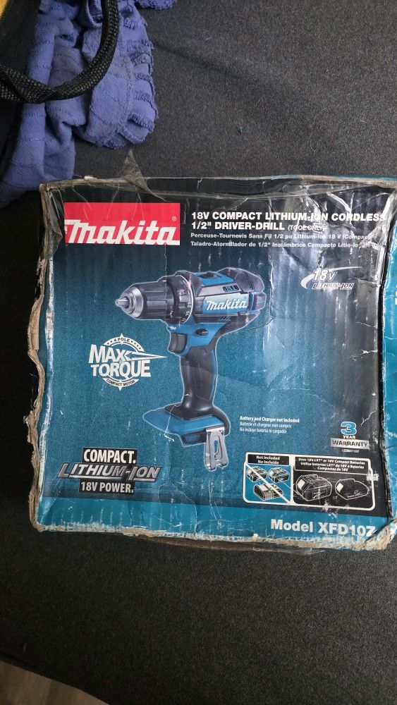 Makita Compact Lithium Ion 18V Power Drill