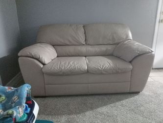 Kitchen Dinette set and living room set for sale