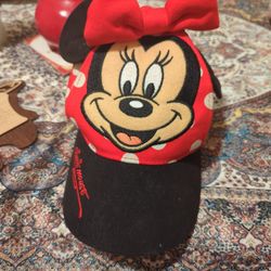 Disneyland Hat( Minnie Mouse)