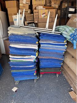 Professional moving blankets & 4 wheels dolly