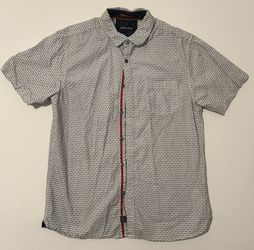 Across the Pond Men's Short Sleeve Button Down Shirt Size Large, White, Blue,Red