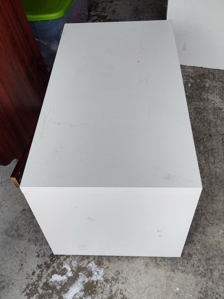 White Coffee Table Used