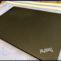 Lenovo ThinkPad T14s Gen 2 2022 Business Laptop 14