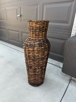 29” Tall Wicker Vase