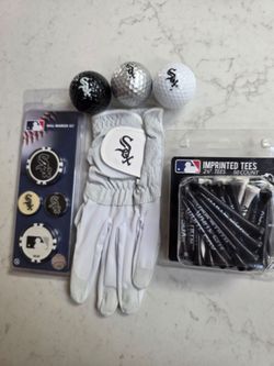 Chicago White Sox Golf Accessories Bundle – Glove, Balls, Tees & Ball Markers