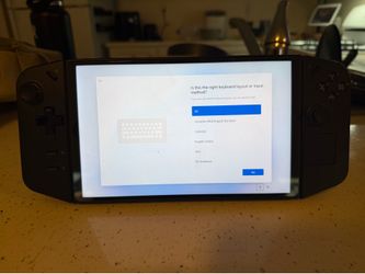 Lenovo Legion GO (Windows 11)