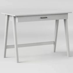 White writing desk- New