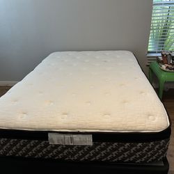 Full Size Bed Set