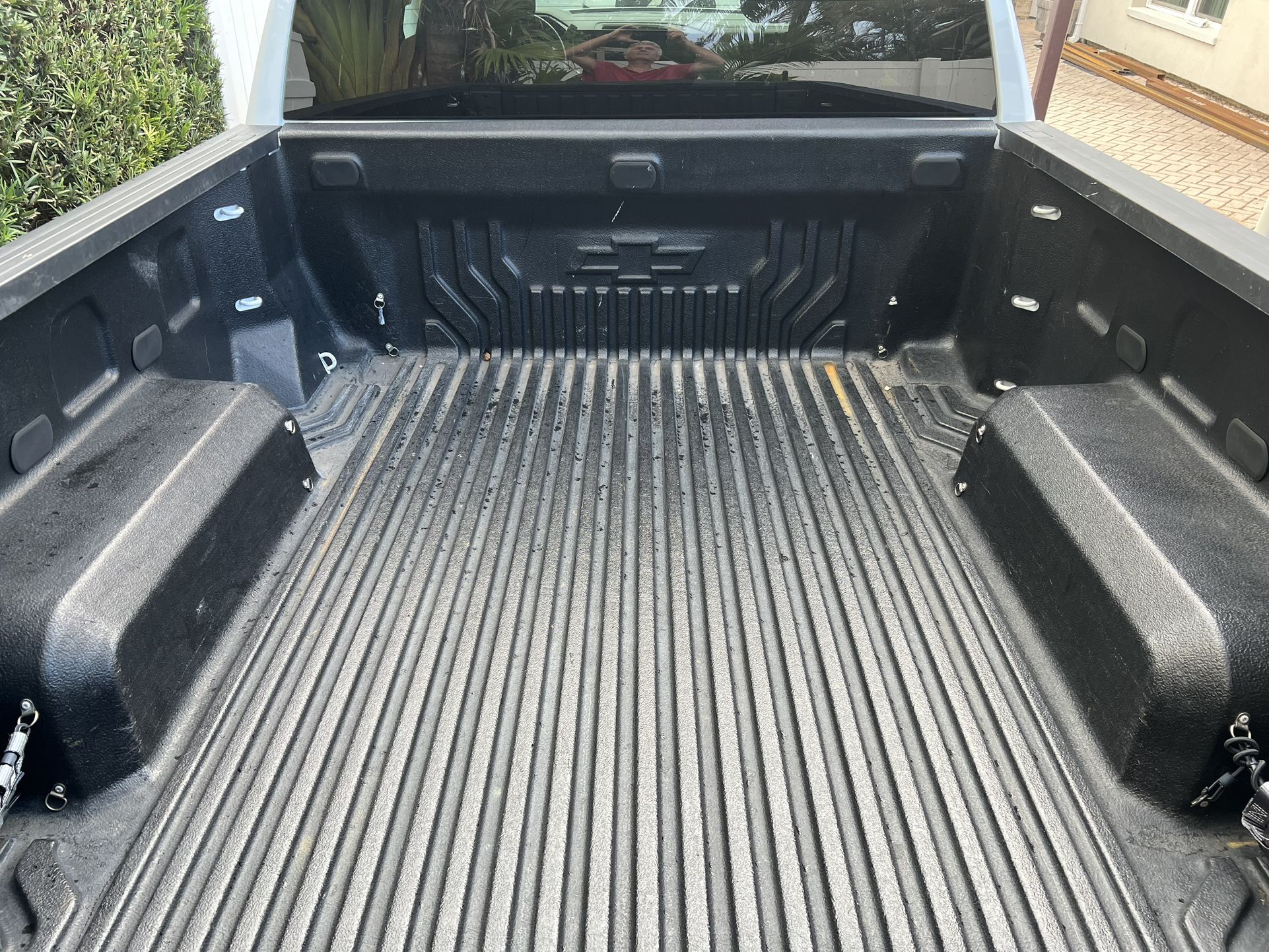 Chevrolet Silverado 2019-26 GM Drop In Bedliner