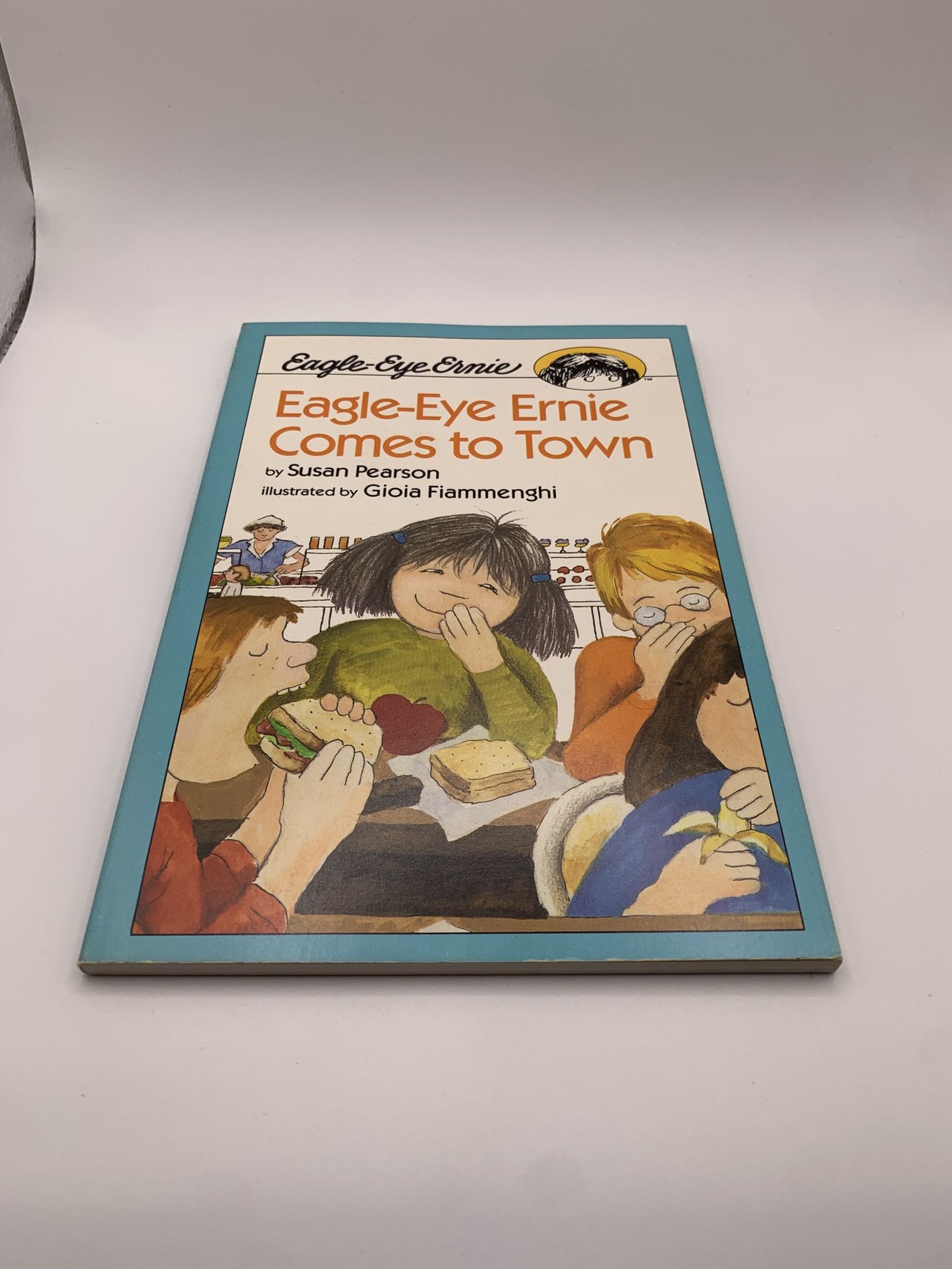 Eagle-Eye Ernie Comes to Town (Eagle-Eye Ernie Series) No. 1