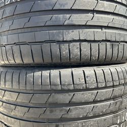 235/35R19 Hankook