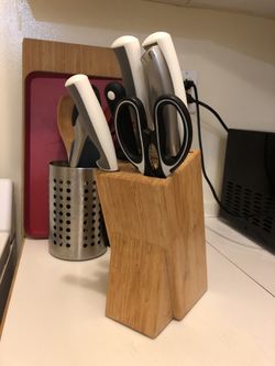 $12 for Knives, Block, Cutting Board & Sharpener