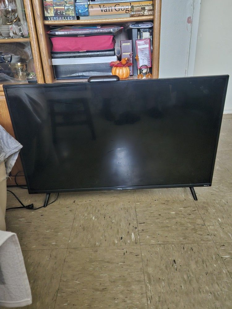 TLC 40 Inch Roku Tv Works Perfect With Remote