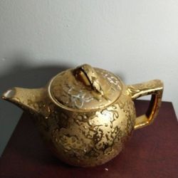 60's McCOY 24 KT GOLD TEAPOT - 32 OZ  / V33