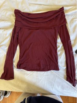 Cute mesh dark maroon off the shoulder long sleeve