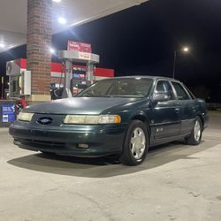 1994 Ford Taurus