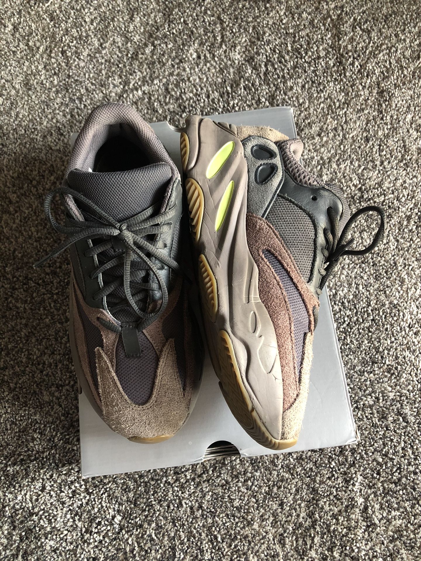 Yeezy Mauve 700s