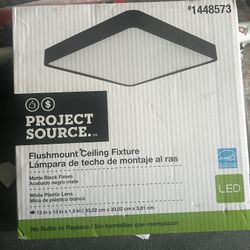 Ceiling Fixture / Lámpara de techo LED de montaje empotrado