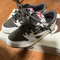 Travis scott nike air jordan 1 low og reverse mocha