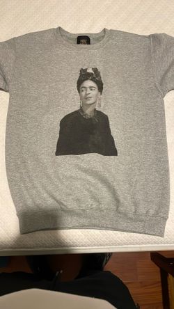 Frida Sweater Size Small