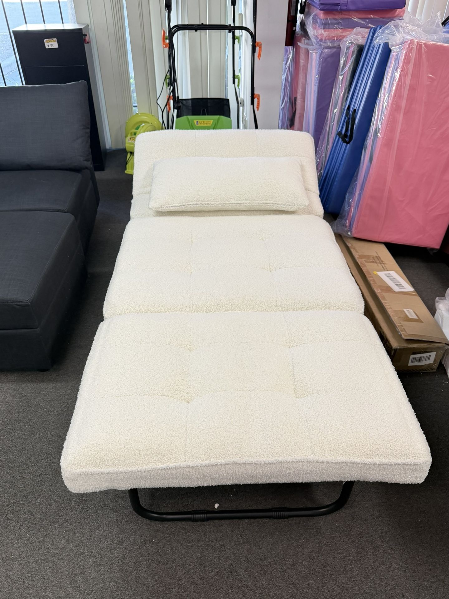 New Convertible Sofa Bed 4 in 1 Multi Function Folding Ottoman Sleeper Bed.. White Weight Cap 550lbs
