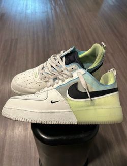 Nike neon