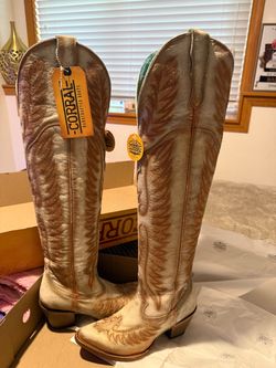 Corral Handcrafted Tall Western Cowboy Boots