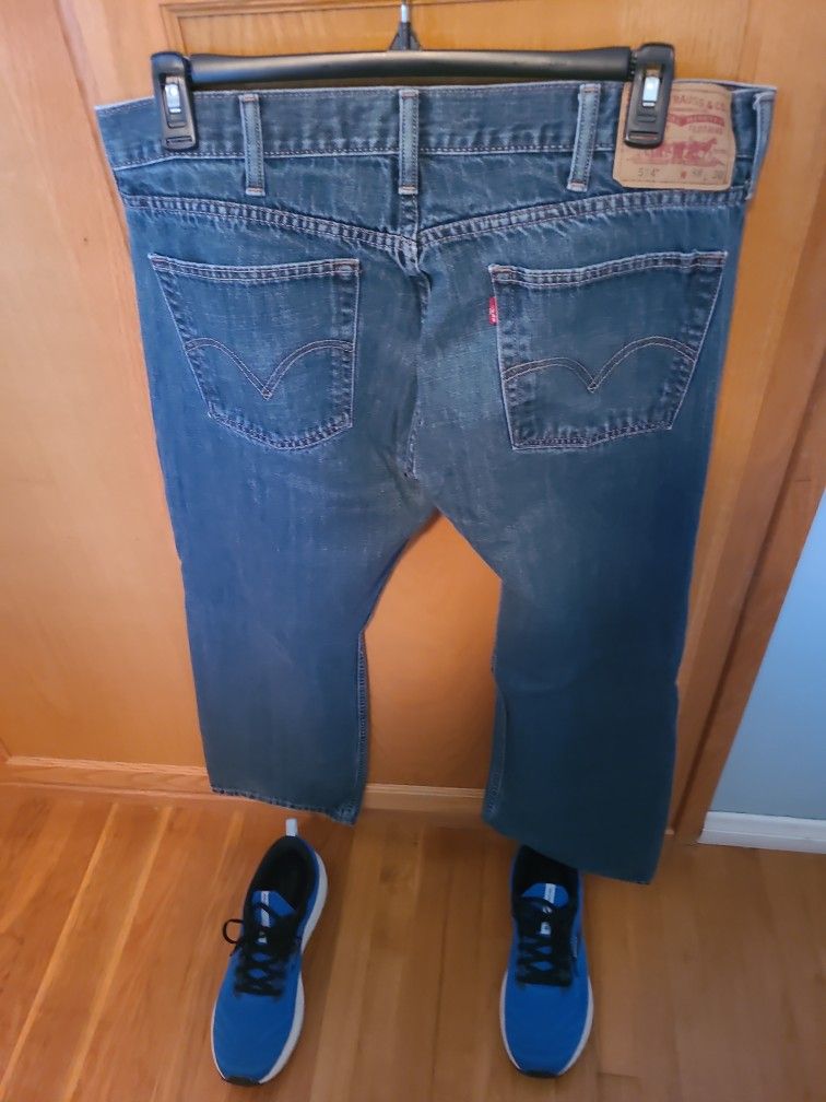 Levi Jeans (514)