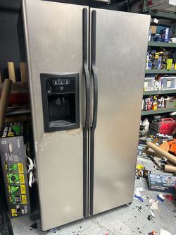 Refrigerator