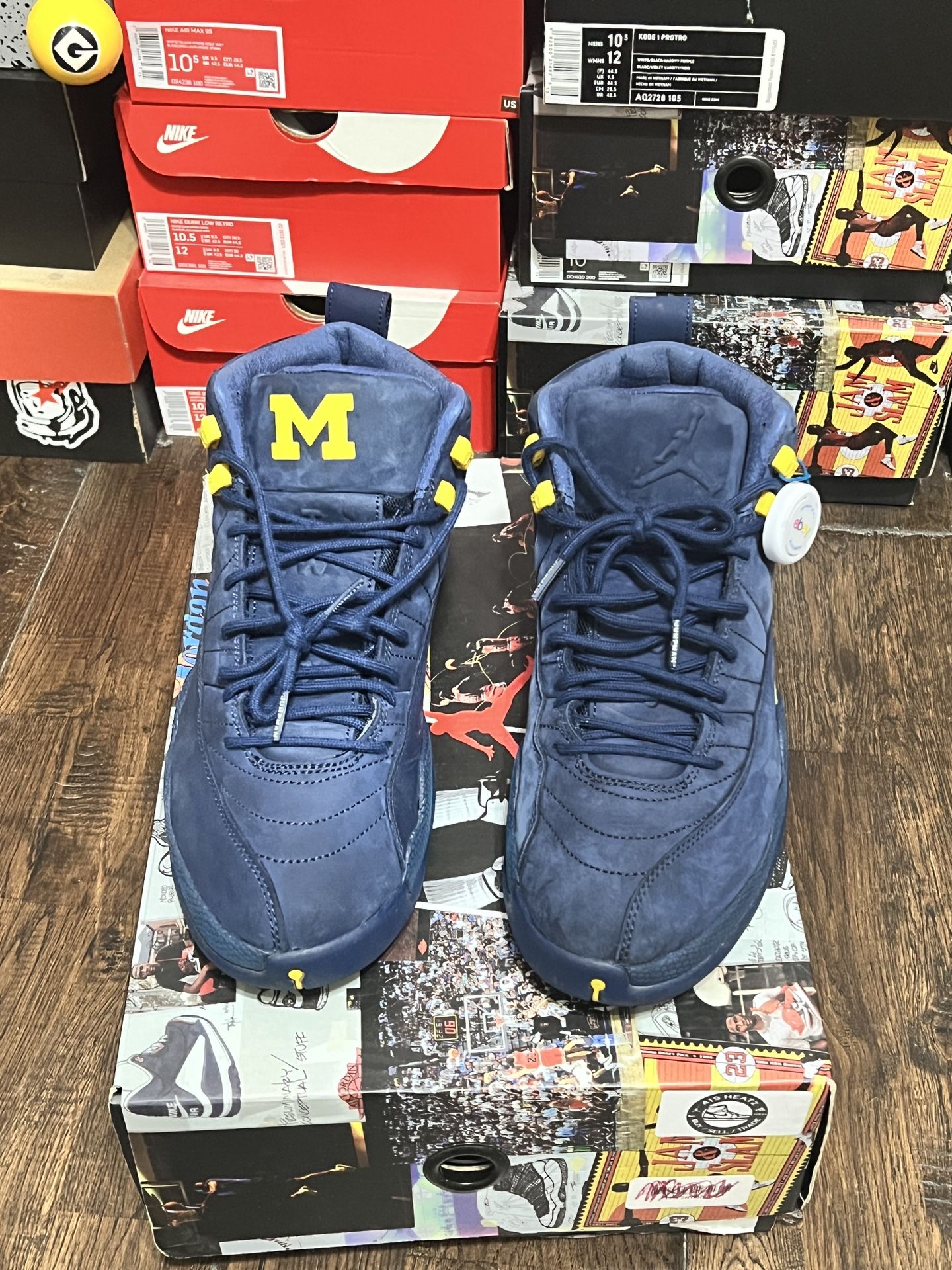 Jordan 12 Michigan 