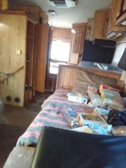 Camper trailer