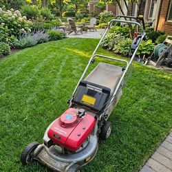Very Clean Honda HR195 RWD Self Propelled Lawn Mower 